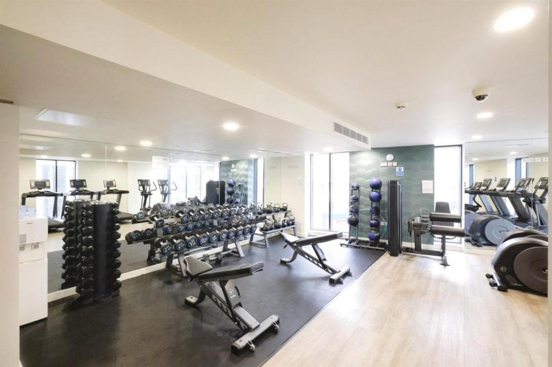 Premium Deals L Last-Minute Stay L 4 Min Walk To Birmingham Central Library L 18Th Floor 2 Bed 2 Bath City Centre Penthouse With Gym & Netflix By Jvt Short Lets Exterior photo