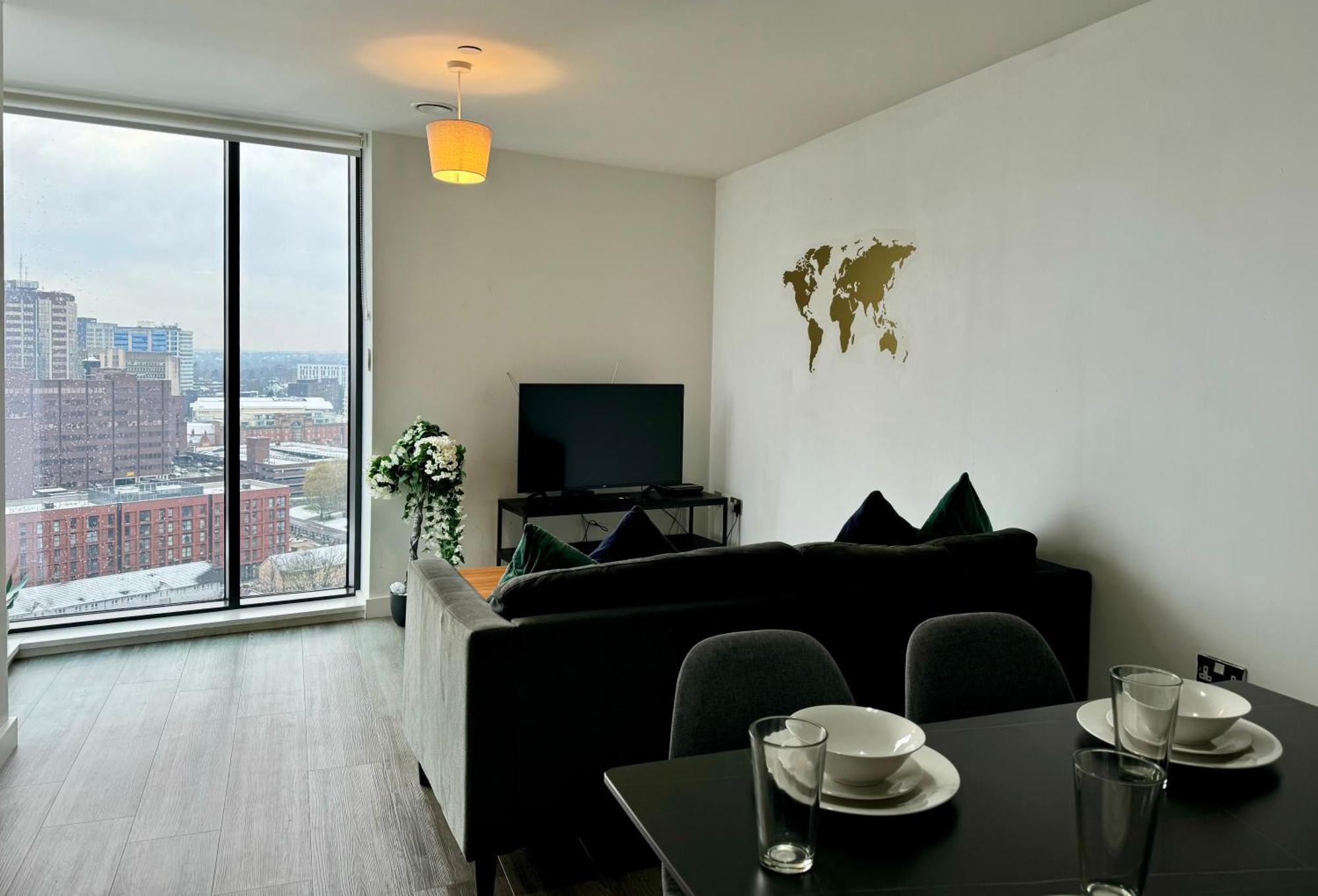 Premium Deals L Last-Minute Stay L 4 Min Walk To Birmingham Central Library L 18Th Floor 2 Bed 2 Bath City Centre Penthouse With Gym & Netflix By Jvt Short Lets Exterior photo